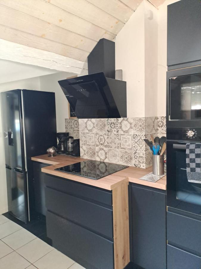 Atypique Saumur 80 M2 Joli Appartement 2 A 7 Pers Familial Renove Entier 3 Chambres Hyper Centre Ngoại thất bức ảnh
