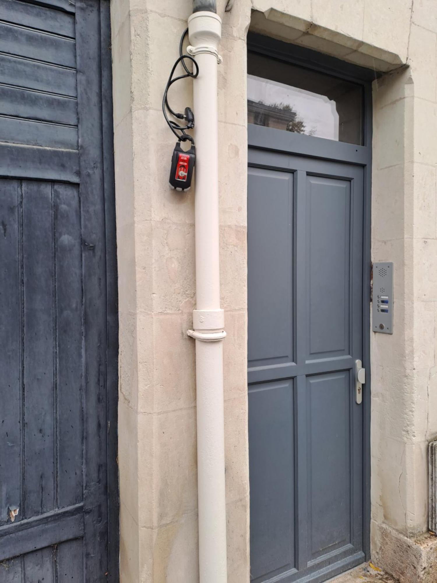 Atypique Saumur 80 M2 Joli Appartement 2 A 7 Pers Familial Renove Entier 3 Chambres Hyper Centre Ngoại thất bức ảnh